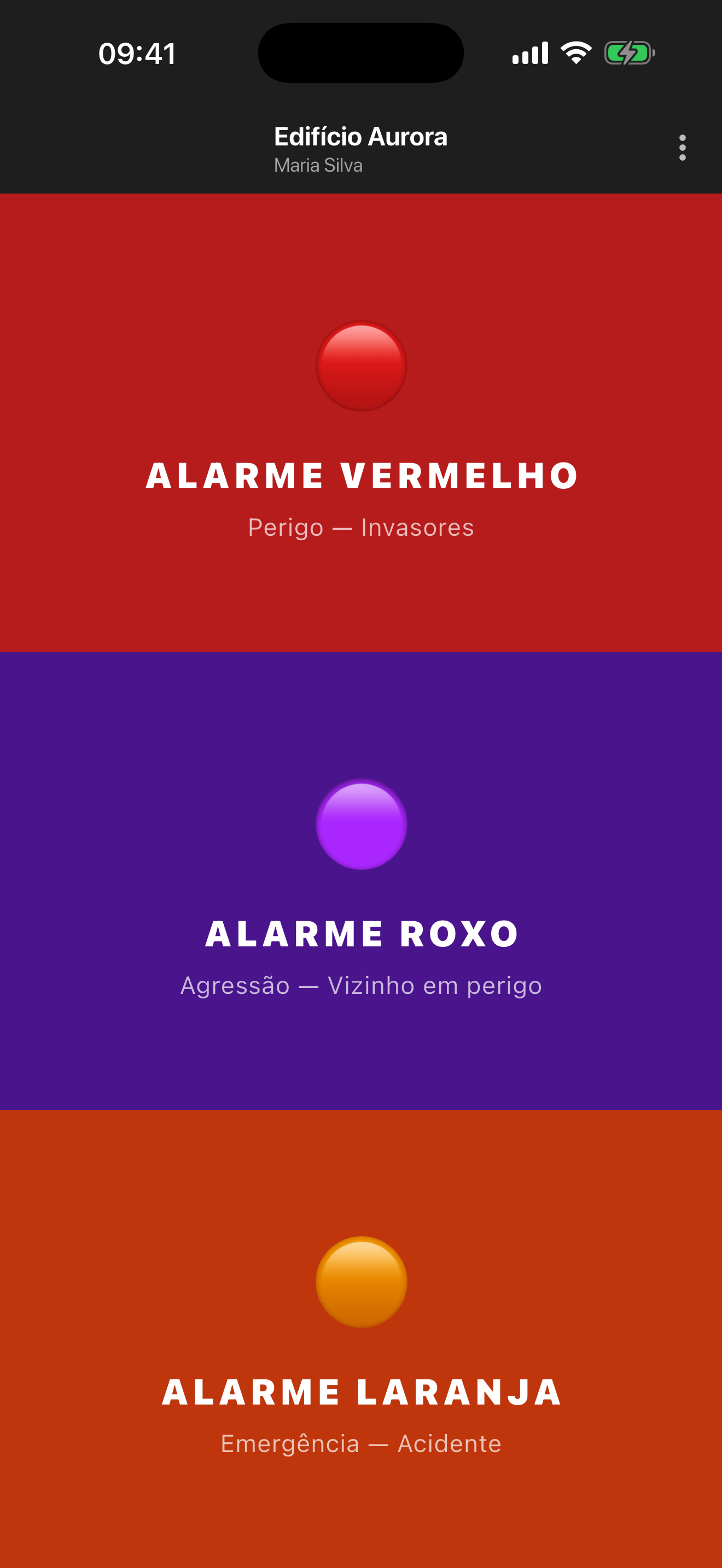 Tela de alarmes do app: botões vermelho de perigo, roxo de agressão e laranja de emergência